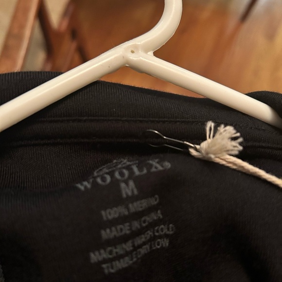 COPY - NWT Woolx Black Hoody Women’s Medium - Picture 7 of 7